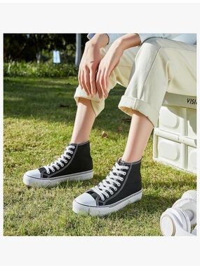 Classic High-Top Canvas Sneakers for Women in Black